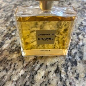 Chanel perfume